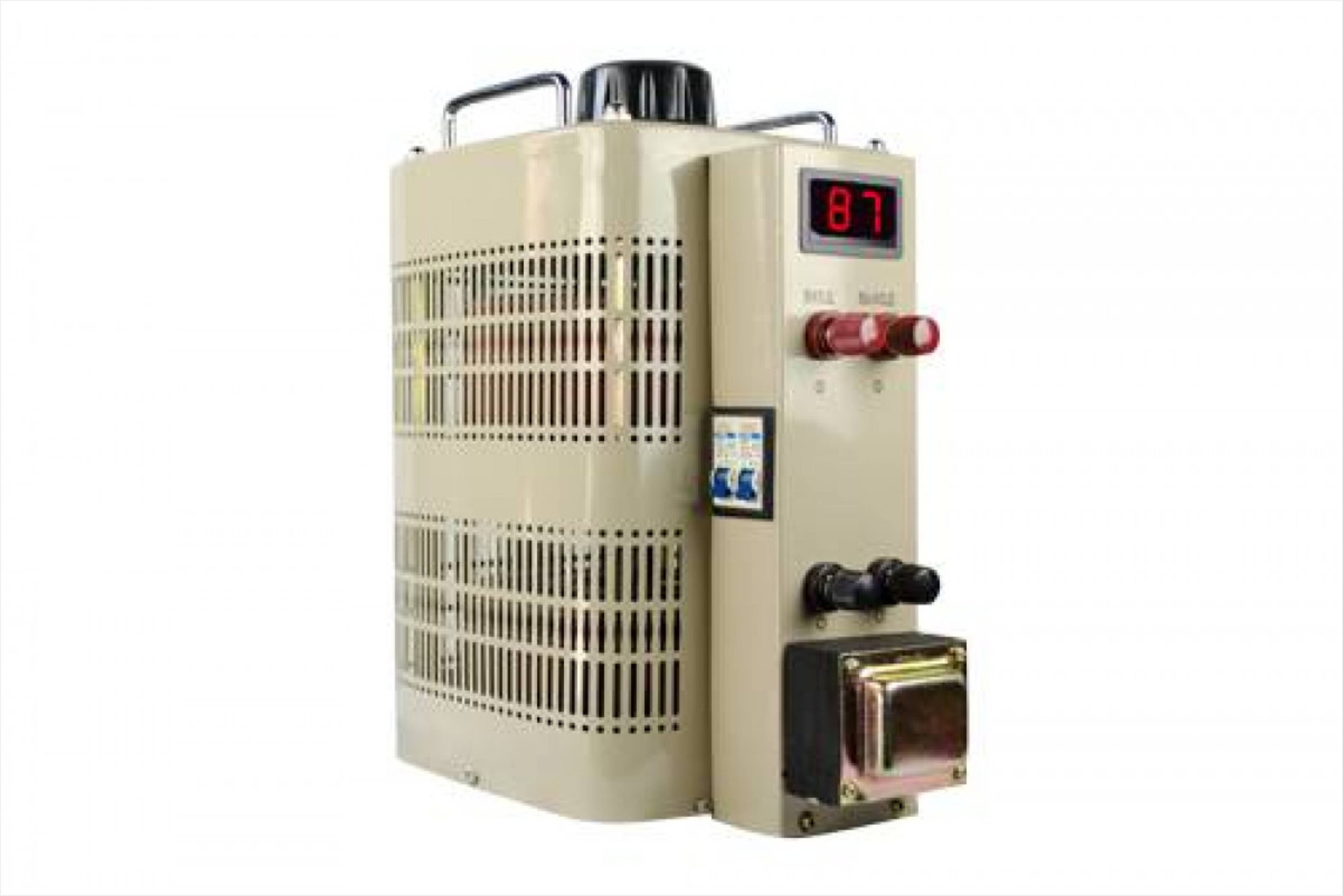 Для плавной регулировки напряжения 15А лабораторный трансформатор. 