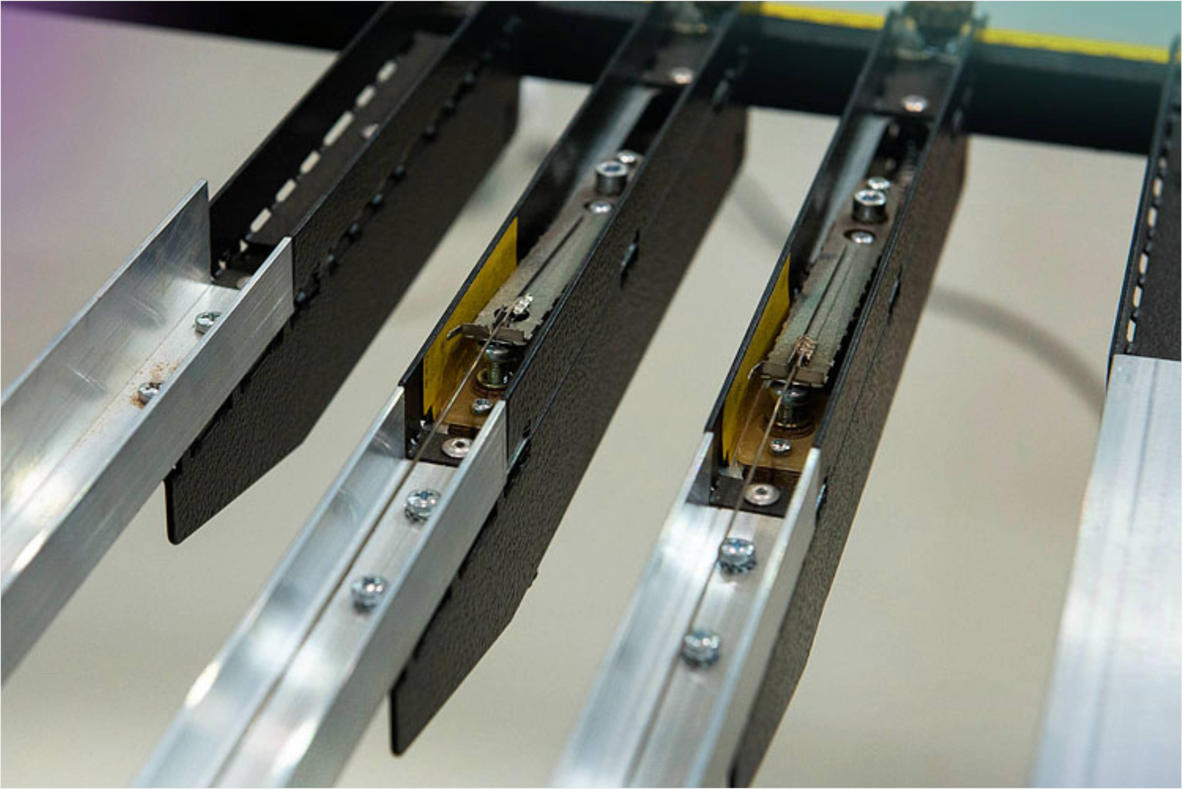 Купить струны накаливания для изготовления станка термогибки пластика.