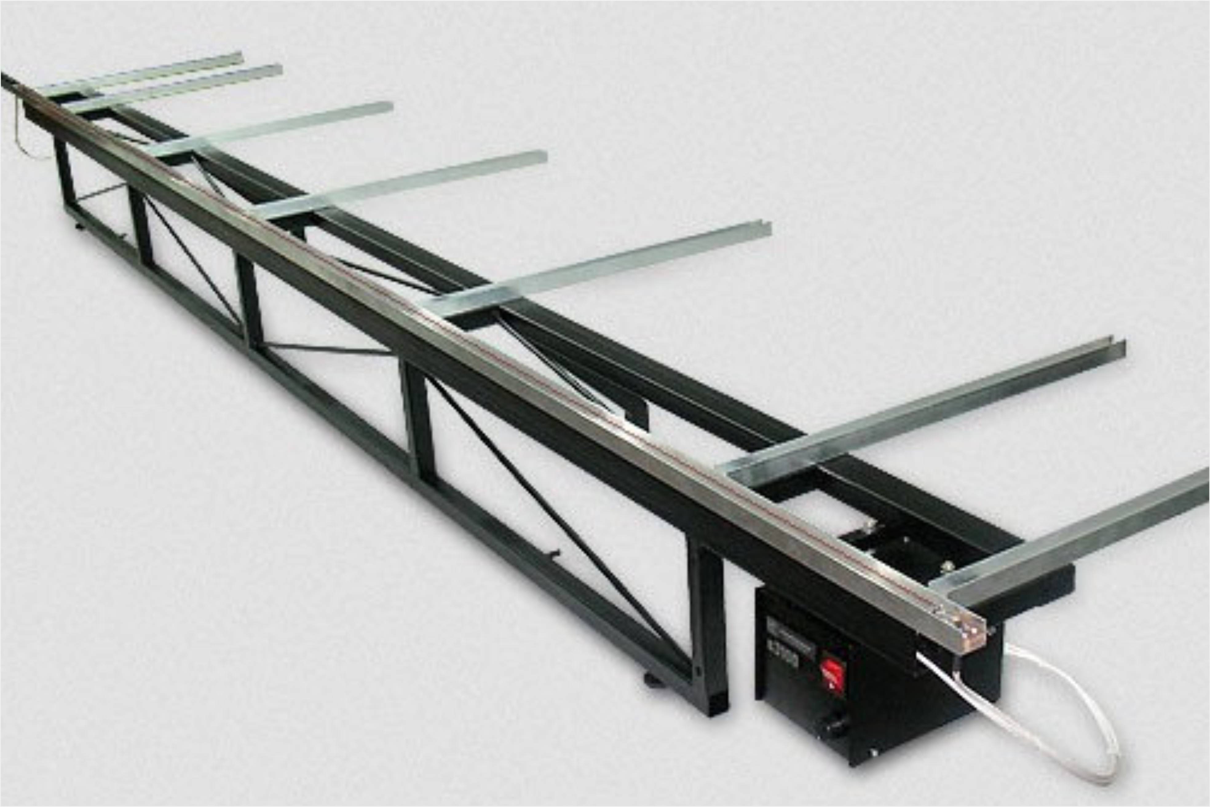 Оборудование для гибки пластика длинной 3м (три метра). Купить или заказать гибку в Москве.